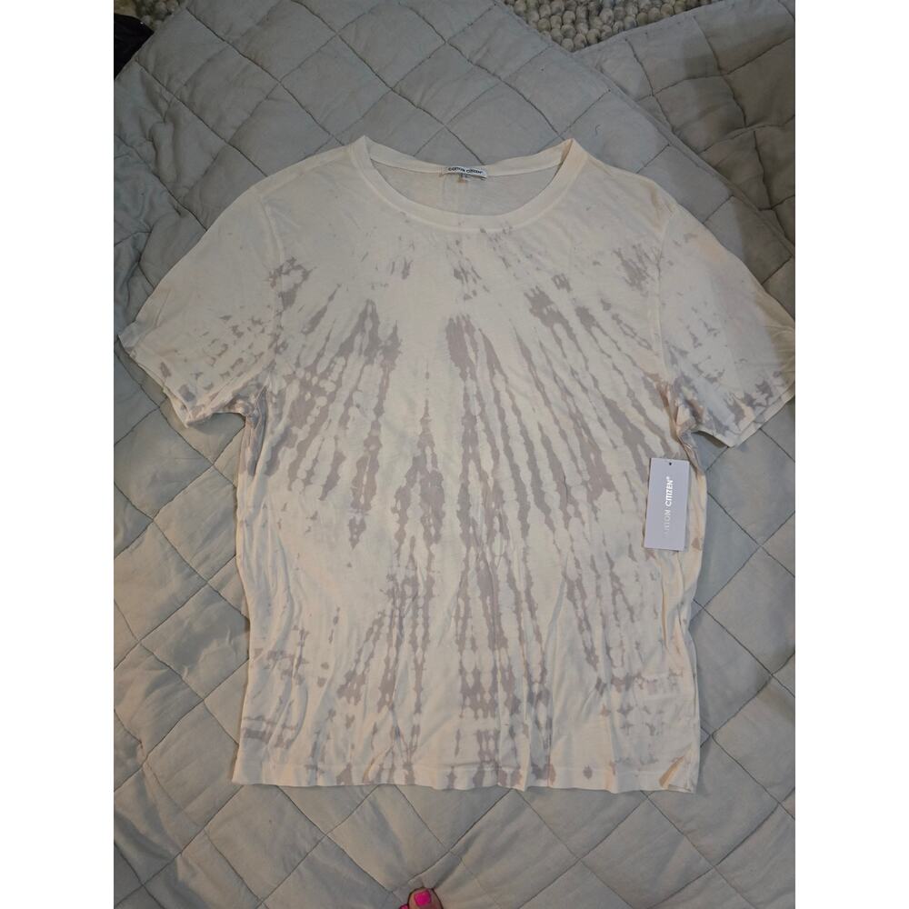 Cotton Citizen Tie-Dye Short Sleeve Tee in Cream and Light Gray